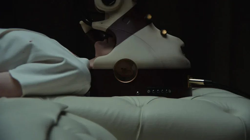 نقد فیلم Possessor 2020 | فرضیه روایی پیچیده - سرگرم پلاس نقد فیلم Possessor 2020 | فرضیه روایی پیچیده