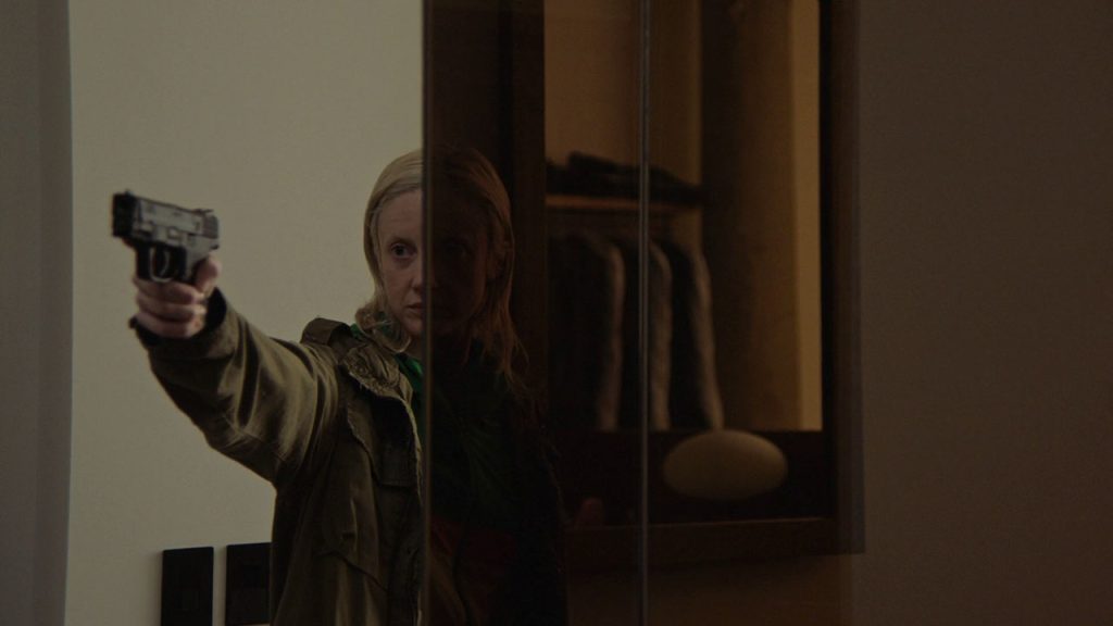 نقد فیلم Possessor 2020 | فرضیه روایی پیچیده - سرگرم پلاس نقد فیلم Possessor 2020 | فرضیه روایی پیچیده