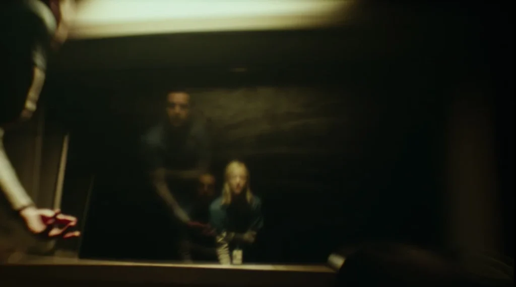 نقد فیلم Possessor 2020 | فرضیه روایی پیچیده - سرگرم پلاس نقد فیلم Possessor 2020 | فرضیه روایی پیچیده